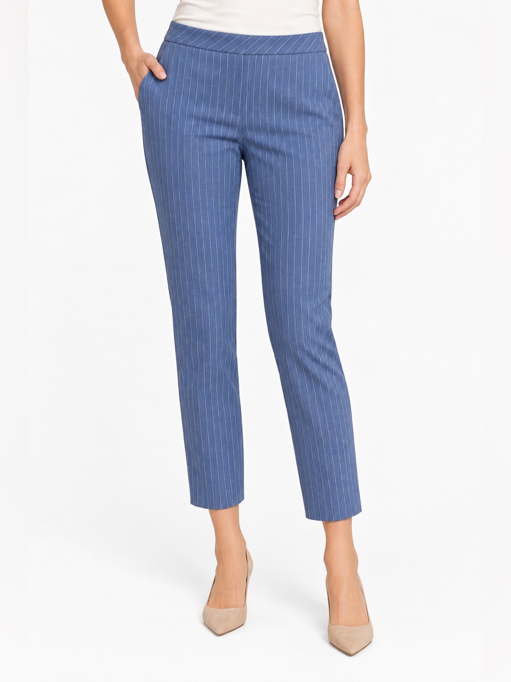 NWT Chico’s Black Label Slim Leg Pants – Winter Lake Blue Pinstripe 00 US 2